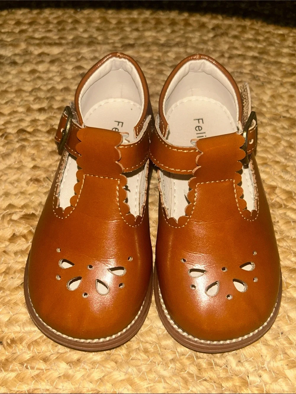 Felix & Eloise Girls' Tan Leather Mary Jane Dress Shoes